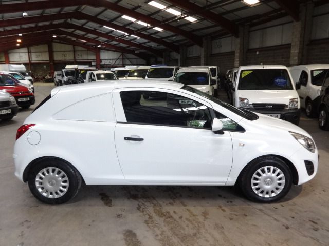 2012 Vauxhall Corsa 1.2 CDTI image 2