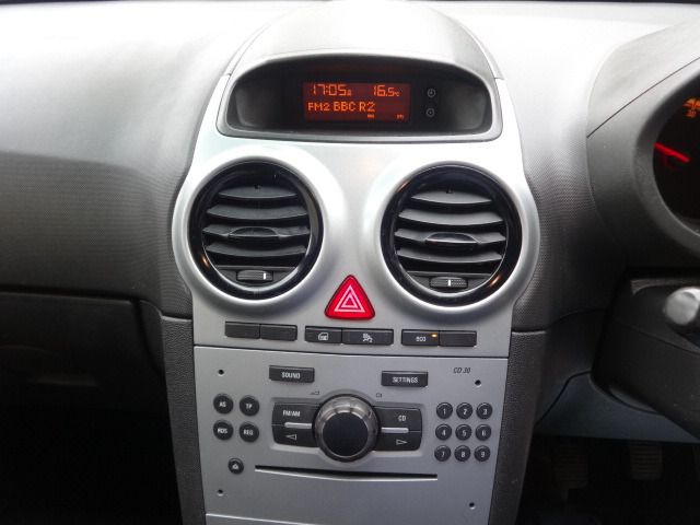 2012 Vauxhall Corsa 1.2 CDTI image 8