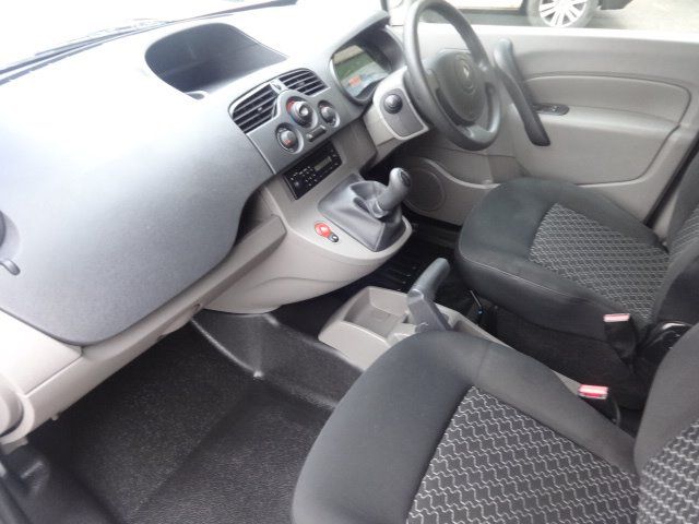 2010 Renault Kangoo 1.5 ML19 DCI 5d image 8