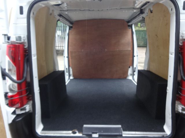 2009 Peugeot Expert 1.6 L1 H1 HDI image 7