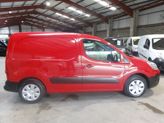 2011 Citroen Berlingo 1.6 L1 HDI 4d image 2