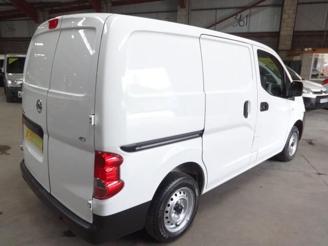 2013 Nissan NV200 1.5 SE DCI 5d image 3