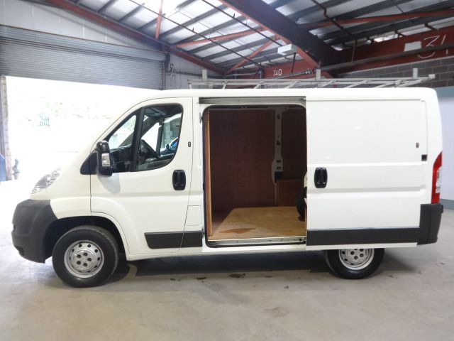 2011 Citroen Relay 2.2 5d image 6