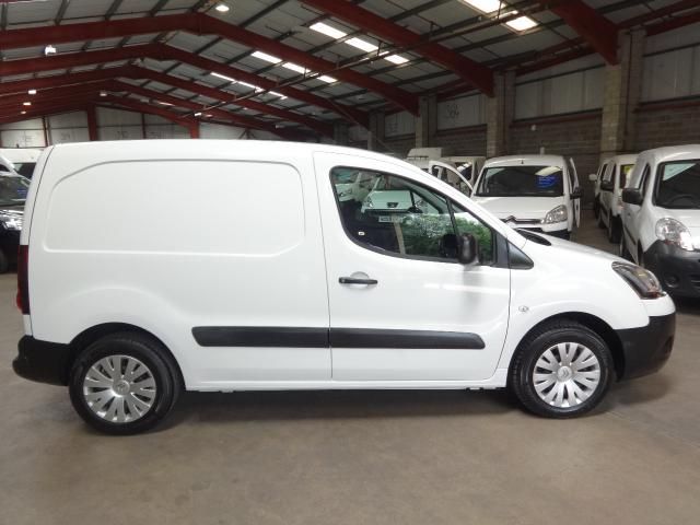 2014 Citroen Berlingo 1.6 L1 HDI 4d image 2