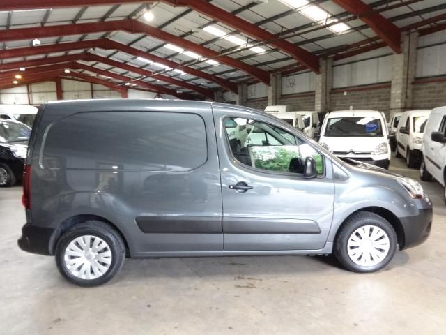 2014 Citroen Berlingo 1.6 L1 HDI image 2