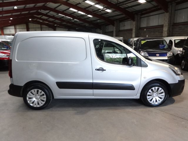 2014 Citroen Berlingo 1.6 L1 HDI image 2