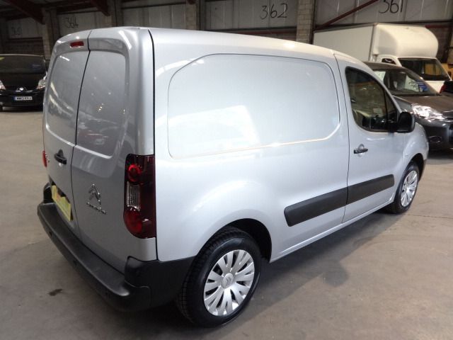 2014 Citroen Berlingo 1.6 L1 HDI image 3