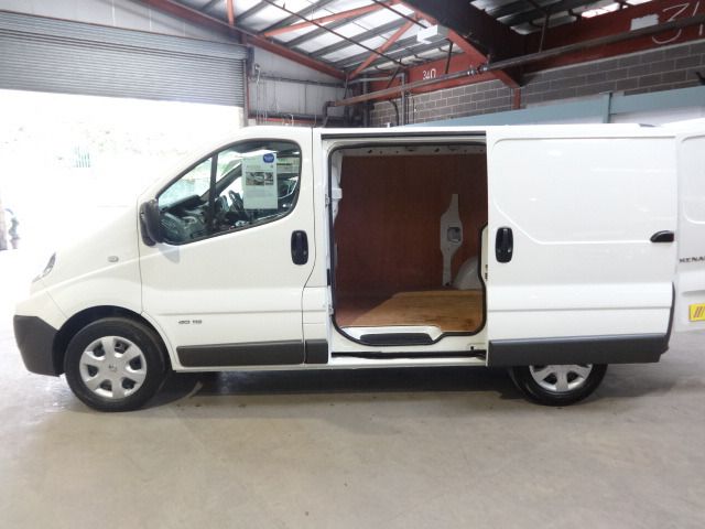 2013 Renault Trafic 2.0 SL29 DCI 5d image 5