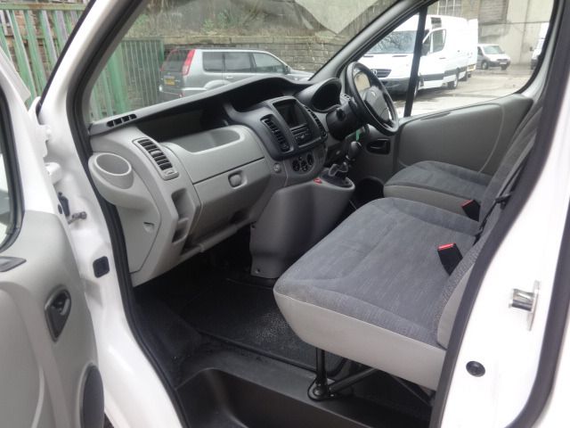 2013 Renault Trafic 2.0 SL29 DCI 5d image 9