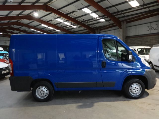 2013 Citroen Relay 2.2 33 L1H1 HDI 4d image 2