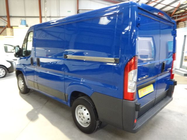 2013 Citroen Relay 2.2 33 L1H1 HDI 4d image 3