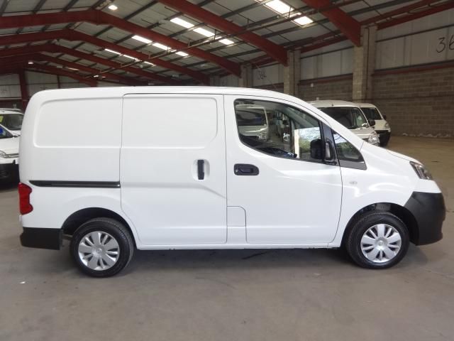2014 Nissan NV200 1.5 DCI image 2