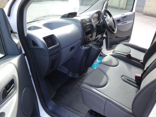 2013 Citroen Dispatch 2.0 1200 L2H1 HDI image 7