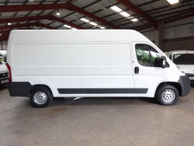 2012 Citroen Relay 2.2 35 L3H2 HDI image 2