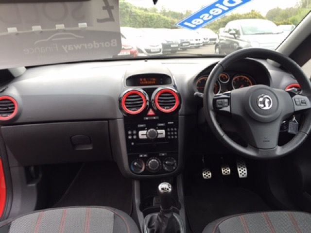 2013 Vauxhall Corsa 1.2 CDTI 3d image 8