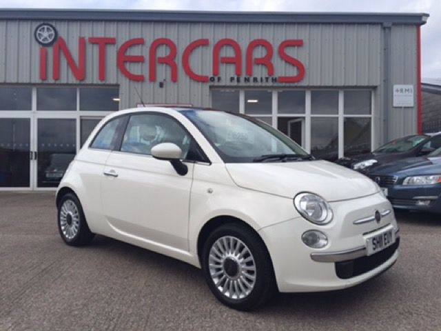 2011 Fiat 500 1.2 Lounge 3d image 1