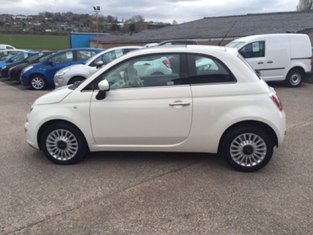 2011 Fiat 500 1.2 Lounge 3d image 4