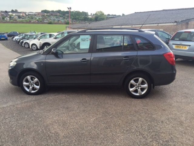 2011 Skoda Fabia 1.6 SE TDI CR 5d image 4