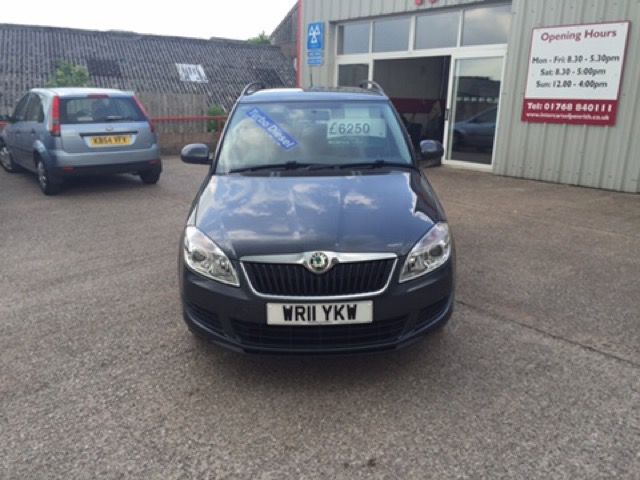 2011 Skoda Fabia 1.6 SE TDI CR 5d image 5