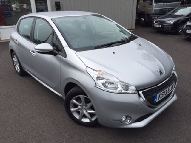 2013 Peugeot 208 1.2 Active 5d image 1