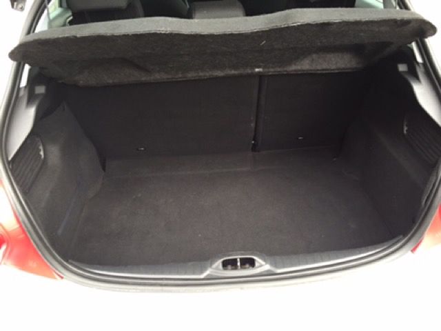 2013 Peugeot 208 1.2 Active 5d image 9