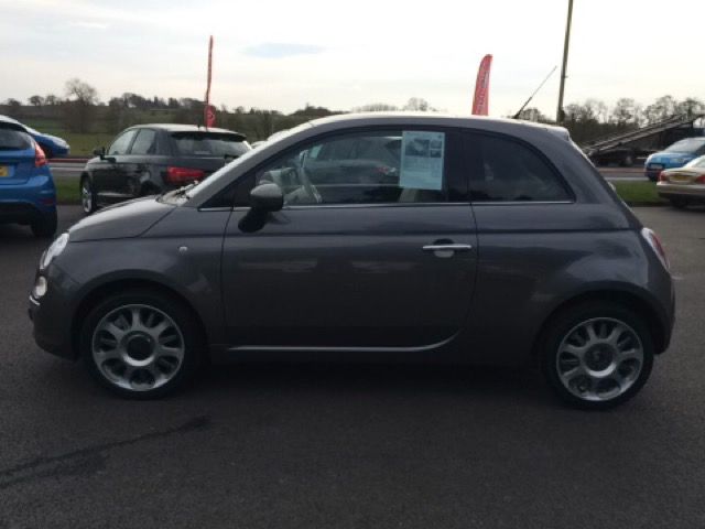 2011 Fiat 500 1.2 Lounge 3d image 3