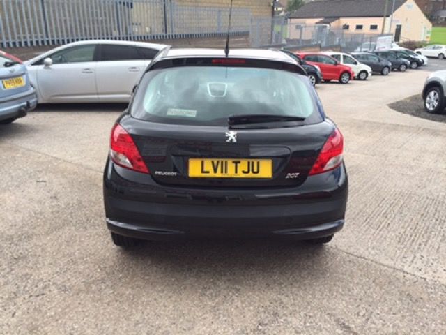 2011 Peugeot 207 1.4 HDI 5d image 3