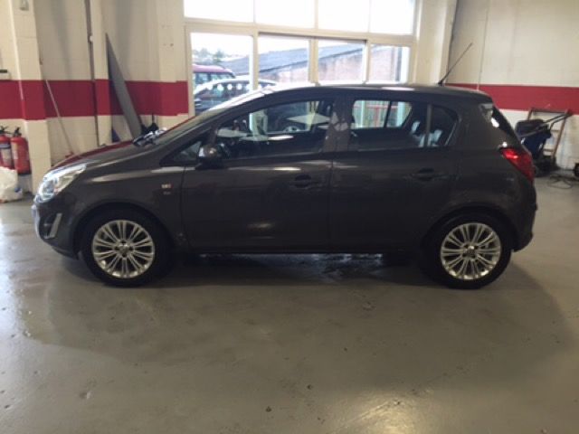 2012 Vauxhall Corsa 1.2 SE 5d image 4