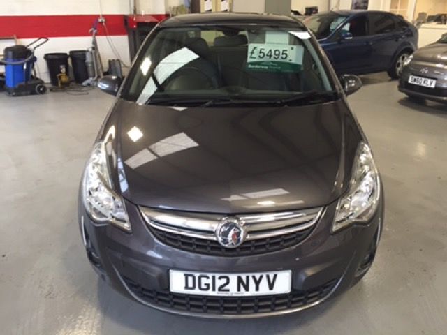 2012 Vauxhall Corsa 1.2 SE 5d image 5