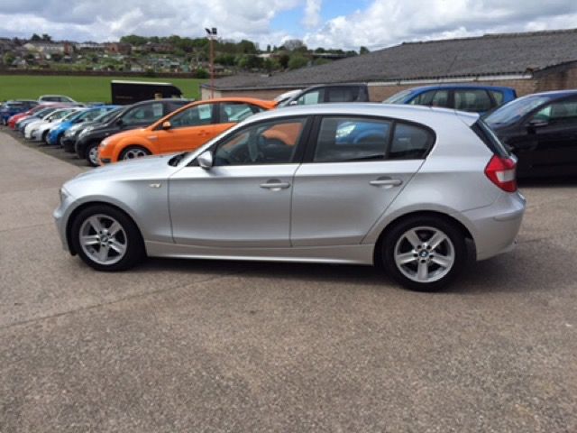 2006 BMW 1 Series 2.0 118D Sport 5d image 4