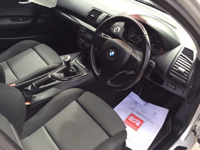 2006 BMW 1 Series 2.0 118D Sport 5d image 6