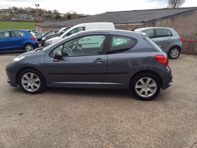 2007 Peugeot 207 1.6 Sport 3d image 4
