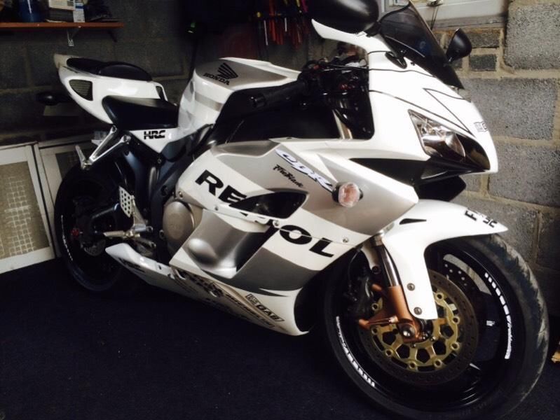 2004 Honda Cbr 1000rr Fireblade image 4