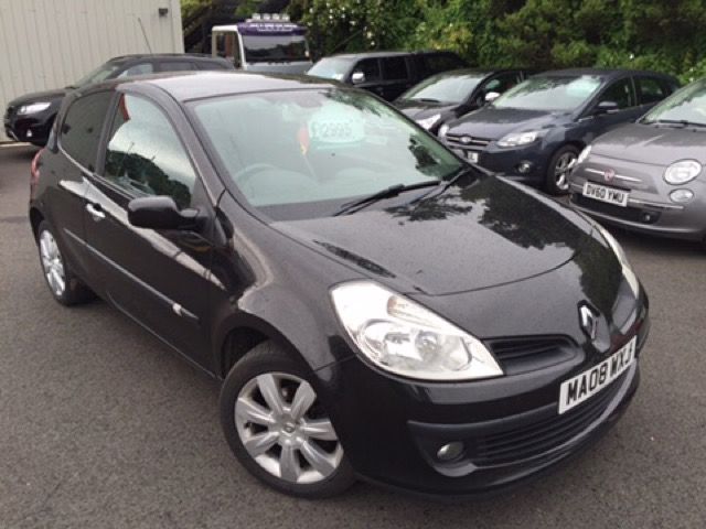 2008 Renault Clio 1.1E S 16V 3d image 1