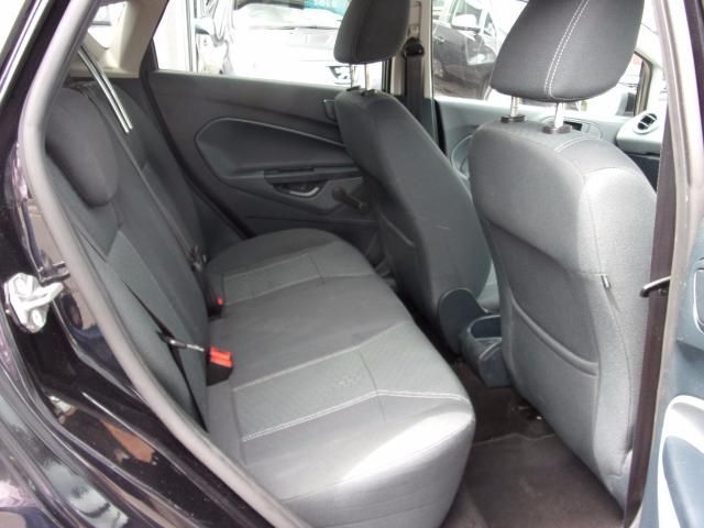 2009 Ford Fiesta 1.4 Titanium 5d image 9
