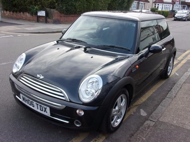 2006 MINI Hatch Cooper 1.6 3d image 3