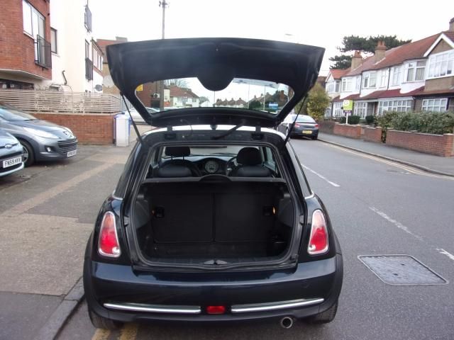 2006 MINI Hatch Cooper 1.6 3d image 6
