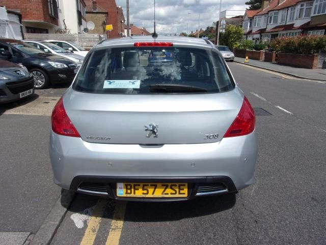 2007 Peugeot 308 2.0 GT HDI 5d image 3