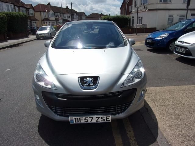 2007 Peugeot 308 2.0 GT HDI 5d image 5