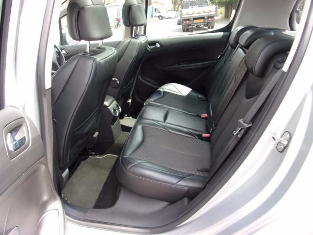 2007 Peugeot 308 2.0 GT HDI 5d image 8
