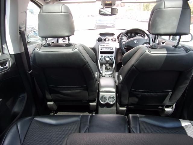 2007 Peugeot 308 2.0 GT HDI 5d image 9