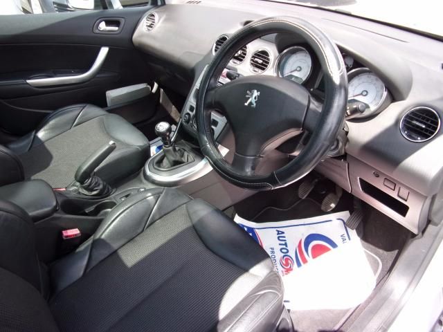 2007 Peugeot 308 2.0 GT HDI 5d image 10