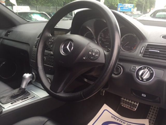 2009 Mercedes-Benz 2.1 C220 CDI Sport 4d image 6