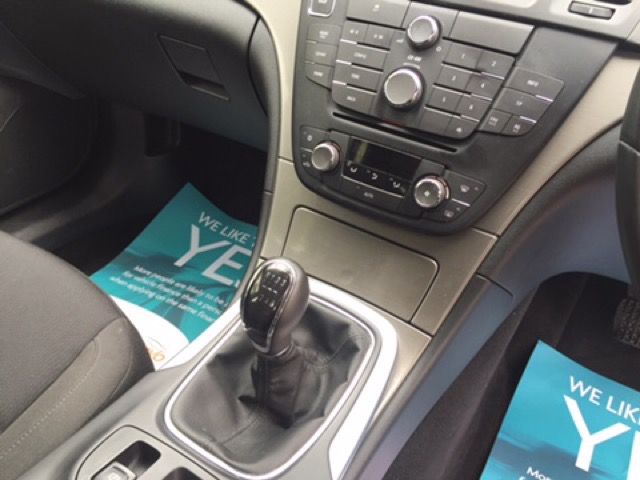 2012 Vauxhall Insignia 2.0 CDTI S/S 5d image 7