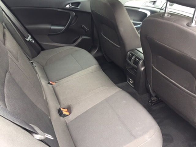 2012 Vauxhall Insignia 2.0 CDTI S/S 5d image 8