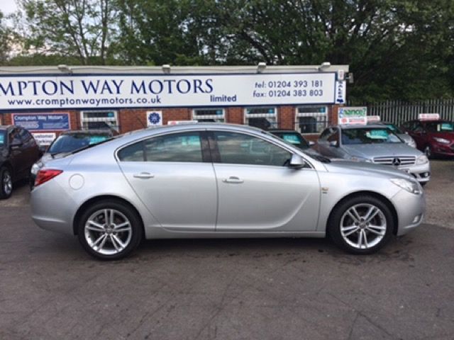 2010 Vauxhall Insignia 2.0 SRI CDTI 5d image 2