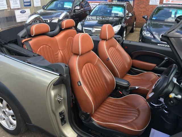 2007 Mini Convertible 1.6 One 2d image 9
