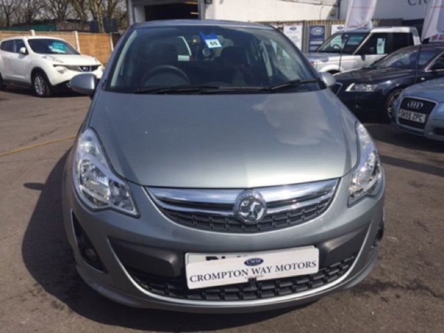 2011 Vauxhall Corsa 1.4 SRI 5d image 4