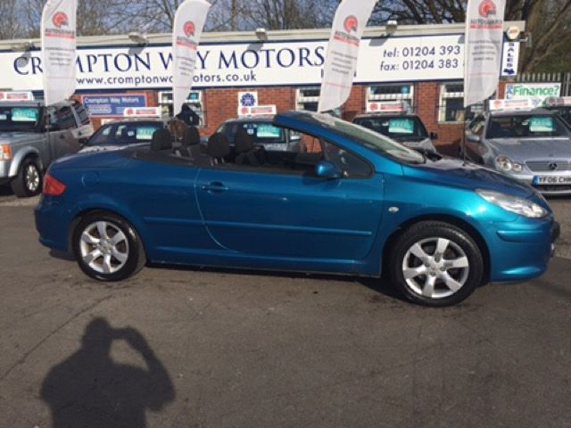 2006 Peugeot 307 S Coupe 2d image 2