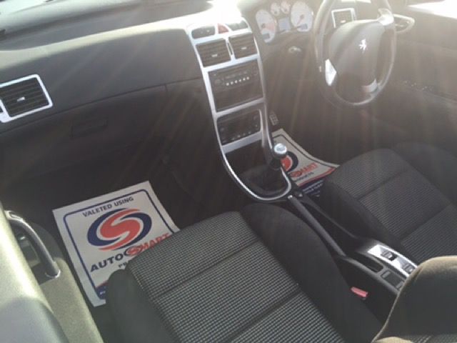 2006 Peugeot 307 S Coupe 2d image 8